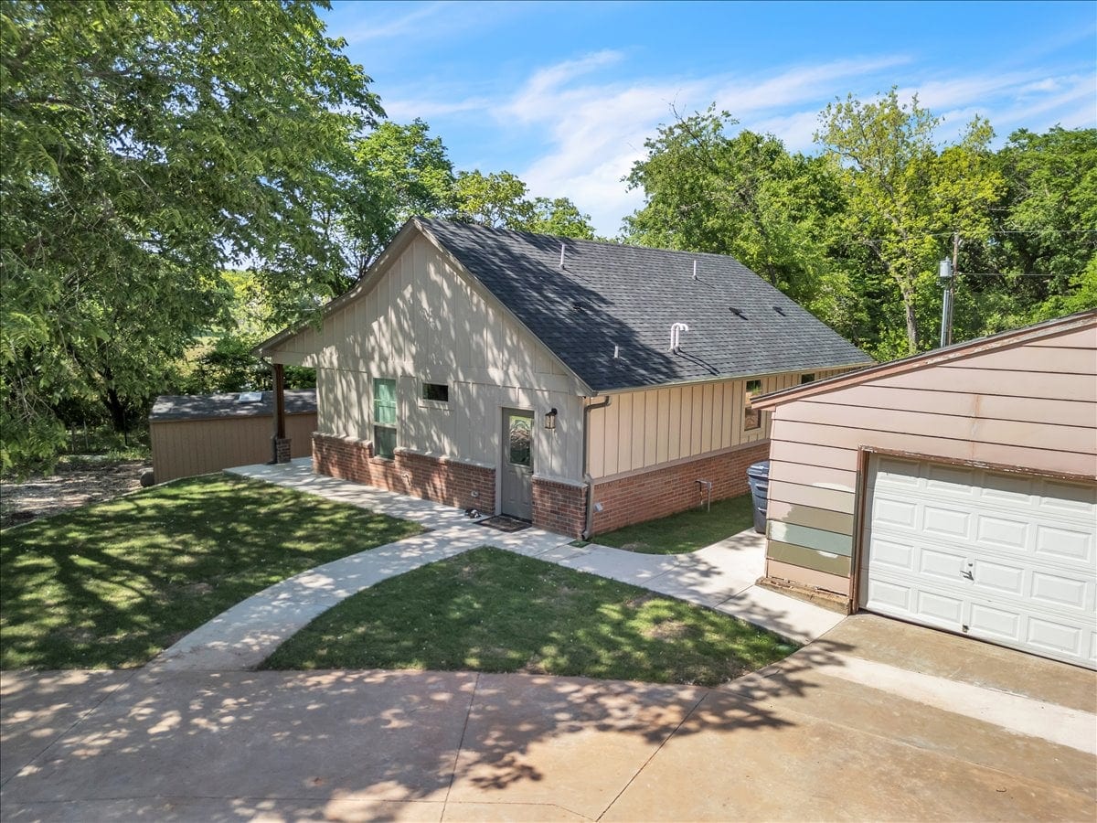 New guest house built beside the existing garage
